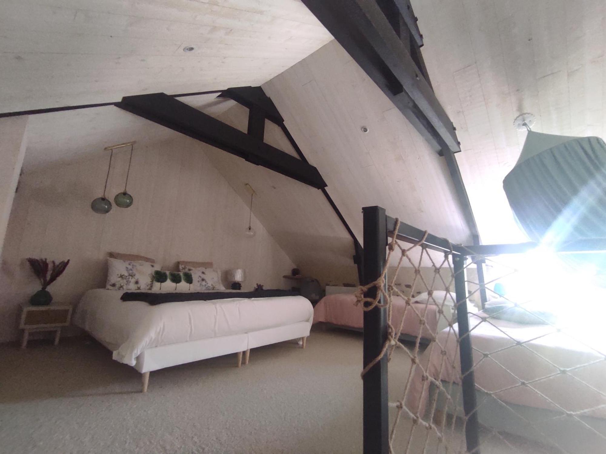 La Ville Es Riez Chambre D'Hotes Corseul Dış mekan fotoğraf